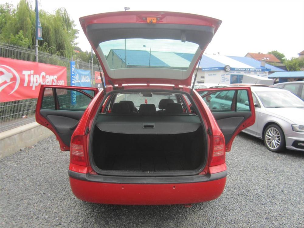 koda Octavia Combi 1.6MPi Tour, KLIMA