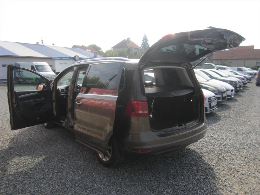 Volkswagen Sharan 2.0TDi DSG BMT Highline, aut.