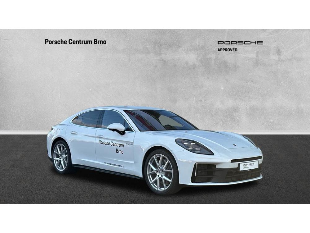 Porsche Panamera 4 e-Hybrid