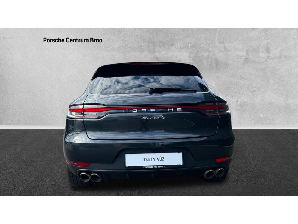 Porsche Macan S