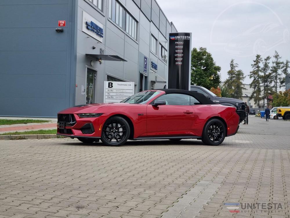 Prodám Ford Mustang 2024 GT Performance