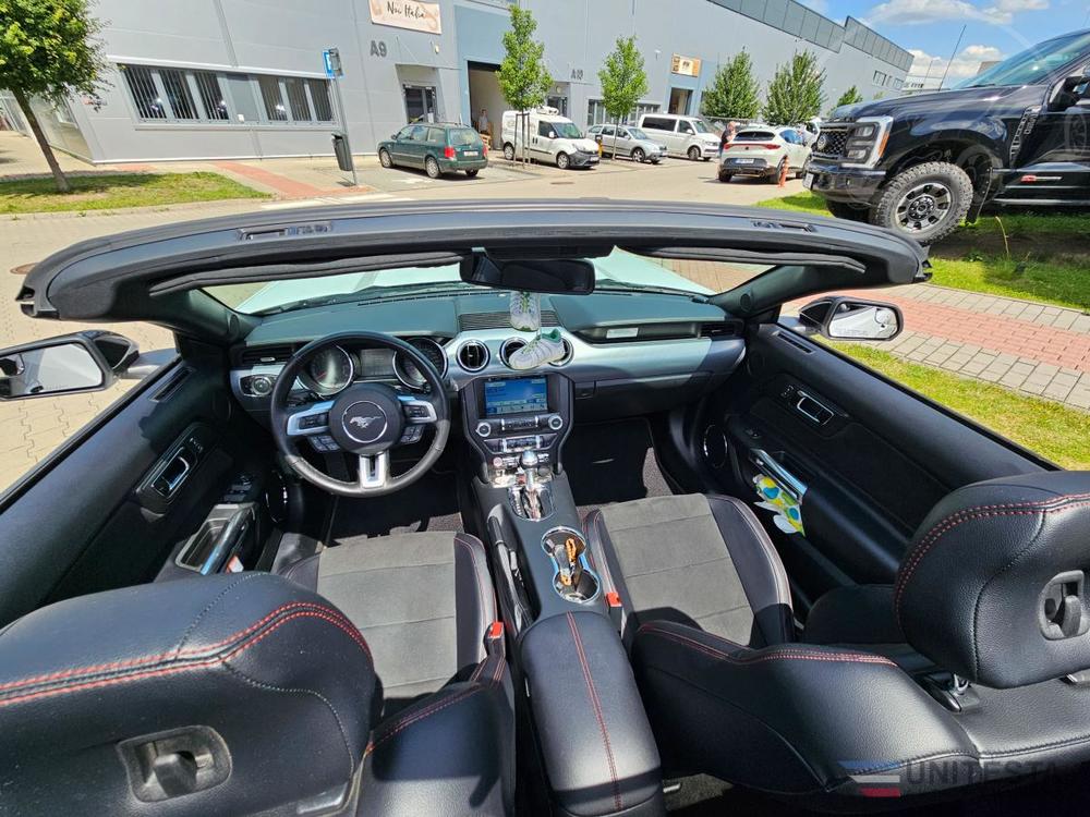 Ford Mustang Convertible California Special