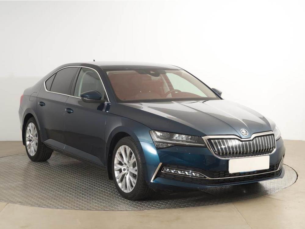 Škoda Superb iV 1.4 TSI PHEV, Automat