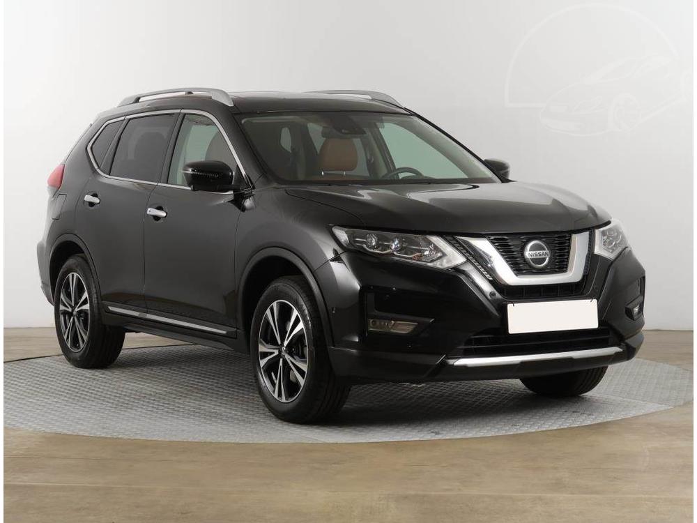 Nissan X-Trail 1.3 DIG-T, Automat, 7 míst