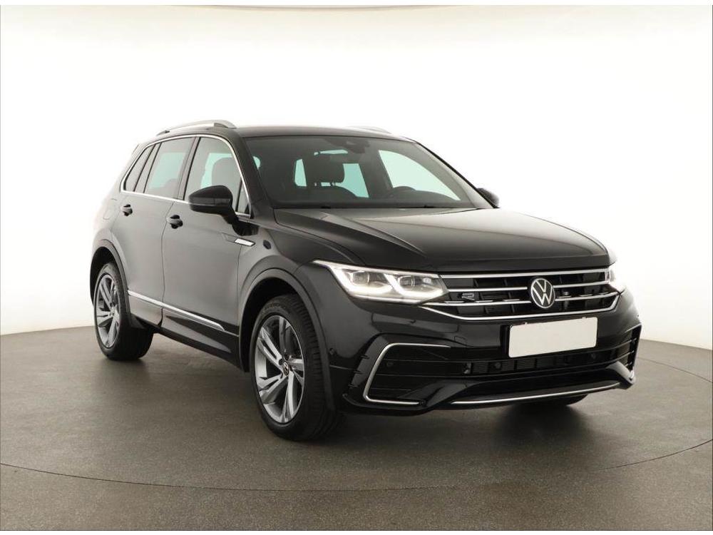 Volkswagen Tiguan 2.0 TDI, R-Line, 1. majitel