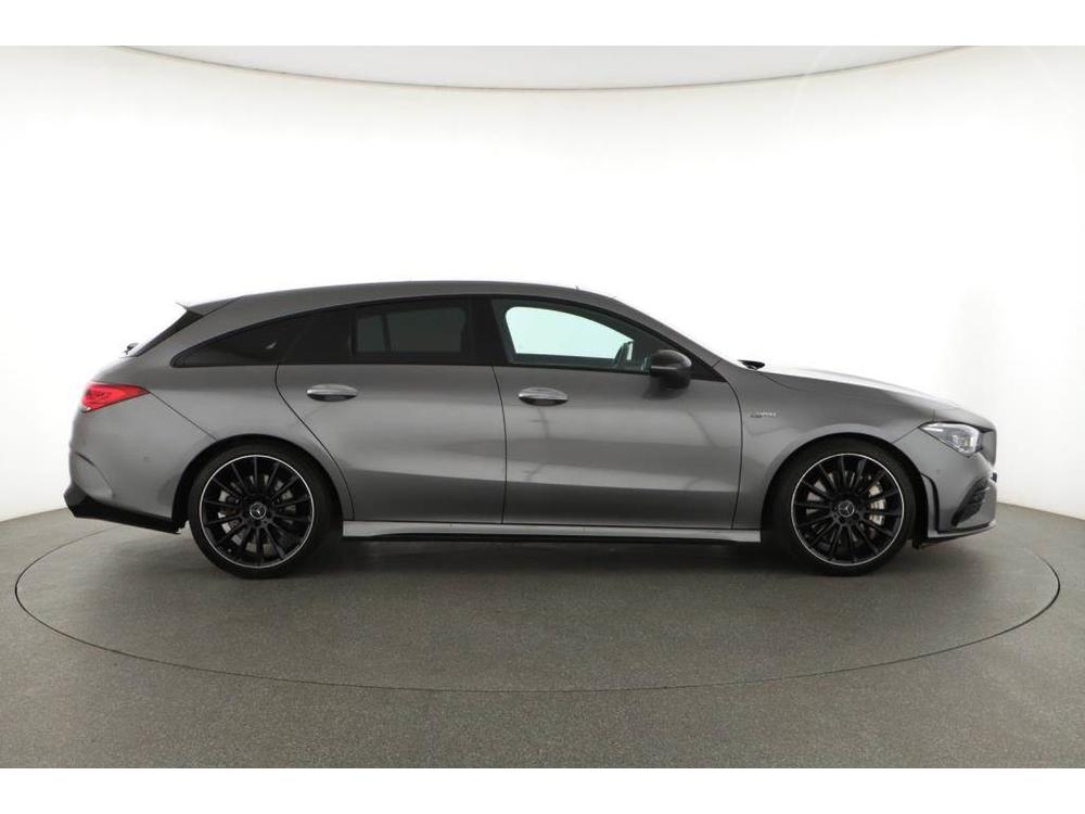 Mercedes-Benz CLA 35 AMG, AMG Paket, 1. majitel