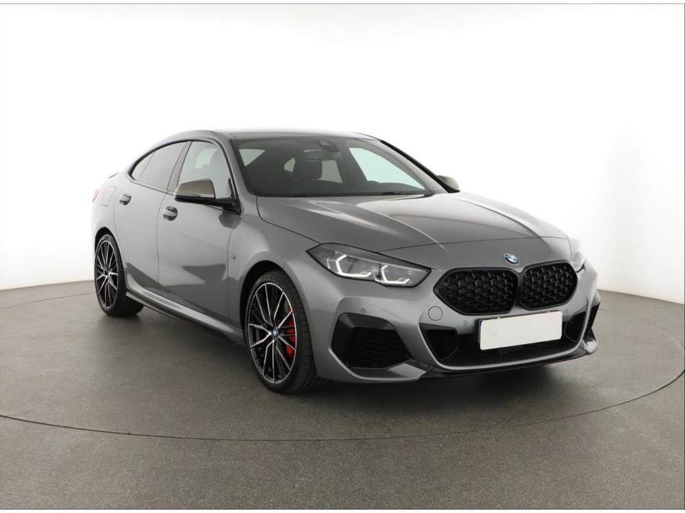 BMW 2 M235i Gran Coup, M Paket