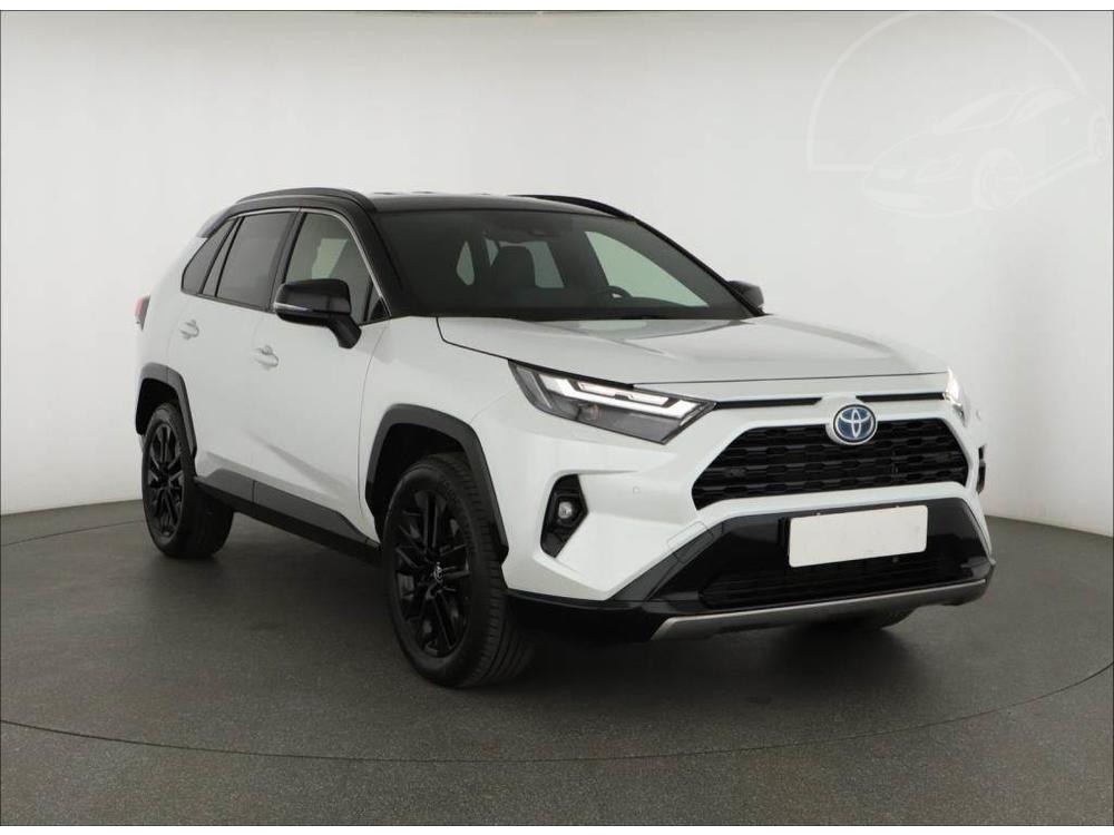 Prodm Toyota RAV4 2.5 Hybrid, Selection