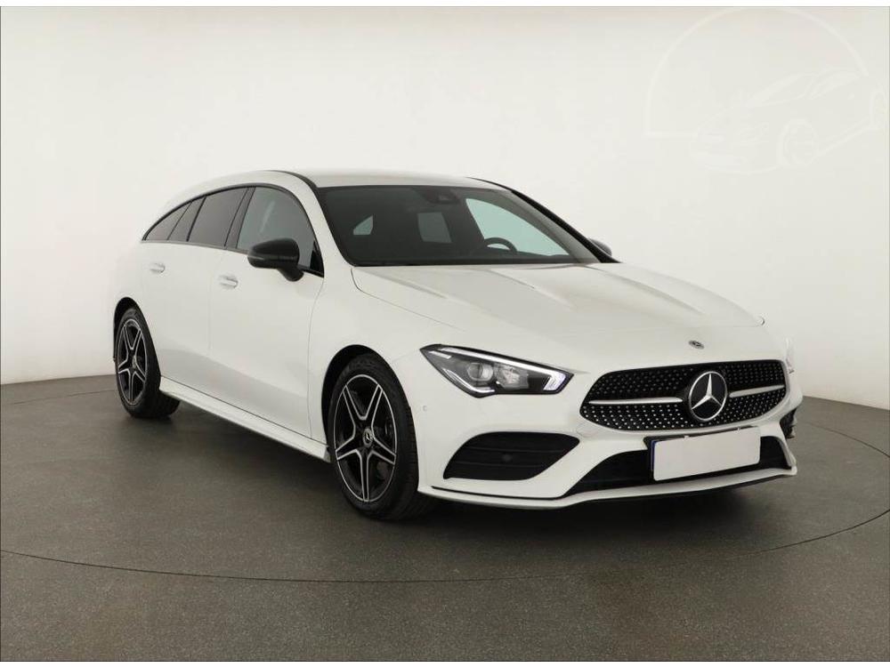 Mercedes-Benz CLA 200d, AMG Paket