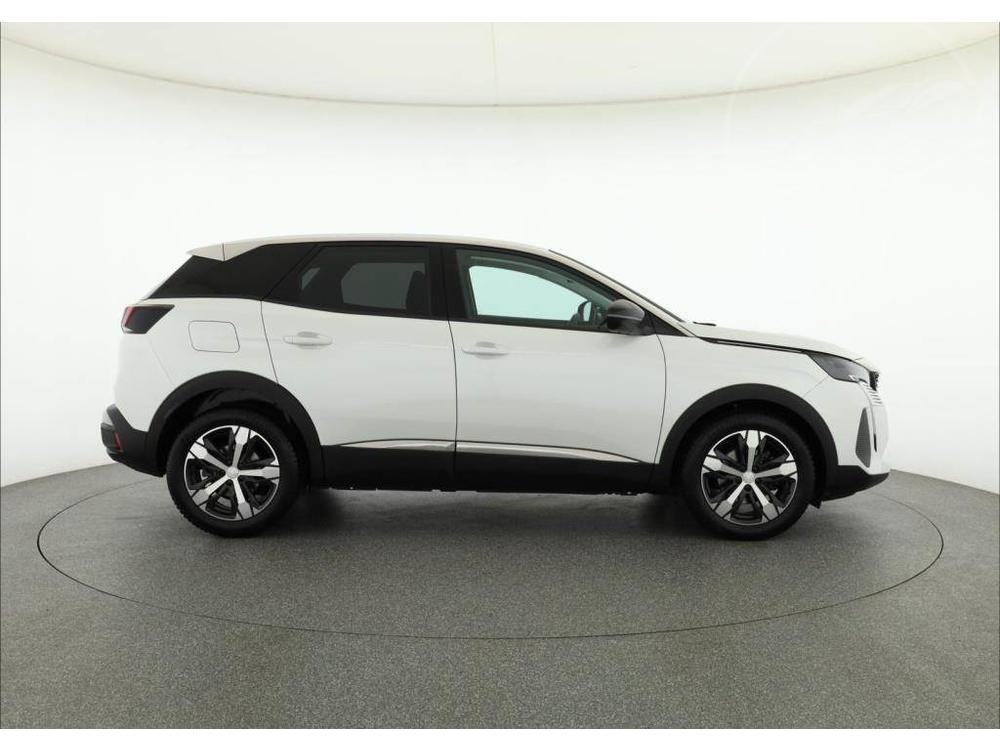 Peugeot 3008 1.5 BlueHDi, NOV CENA