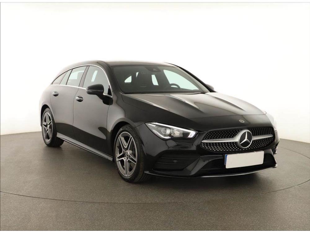 Mercedes-Benz CLA 200d, AMG Paket