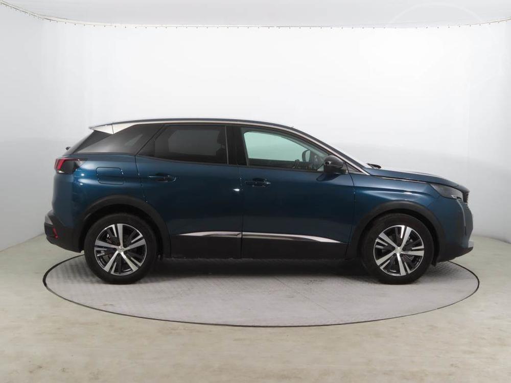 Peugeot 3008 1.2 PureTech, Allure