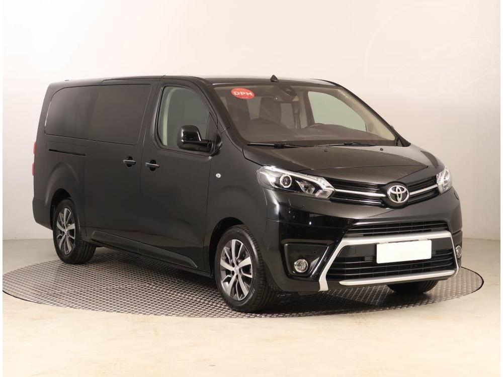 Toyota ProAce 2.0 D-4D, Family, Bus, 8Míst