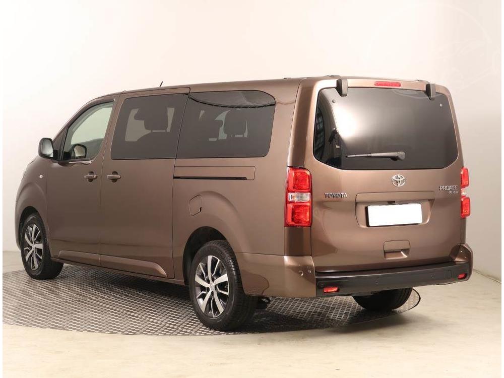 Toyota ProAce 2.0 D-4D, Family, Bus, 8Mst