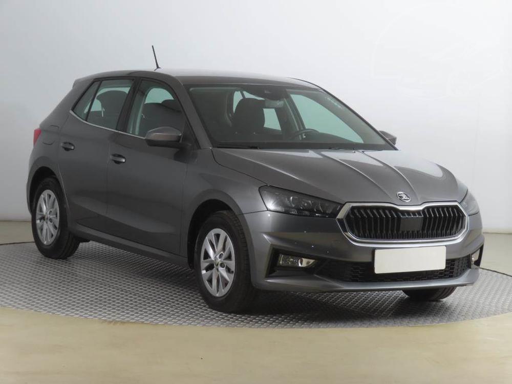 Škoda Fabia 1.0 TSI, Style, ČR,1.maj