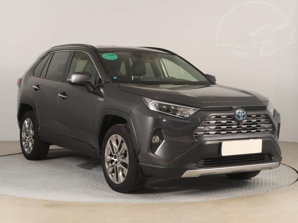 Toyota RAV4 2.5 Hybrid, servisní kniha, ČR