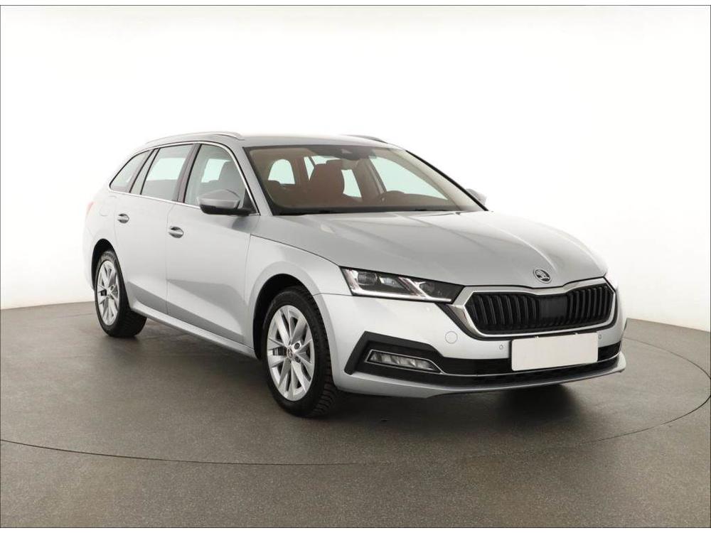 Škoda Octavia 2.0 TDI, ČR,1.maj, Serv.kniha