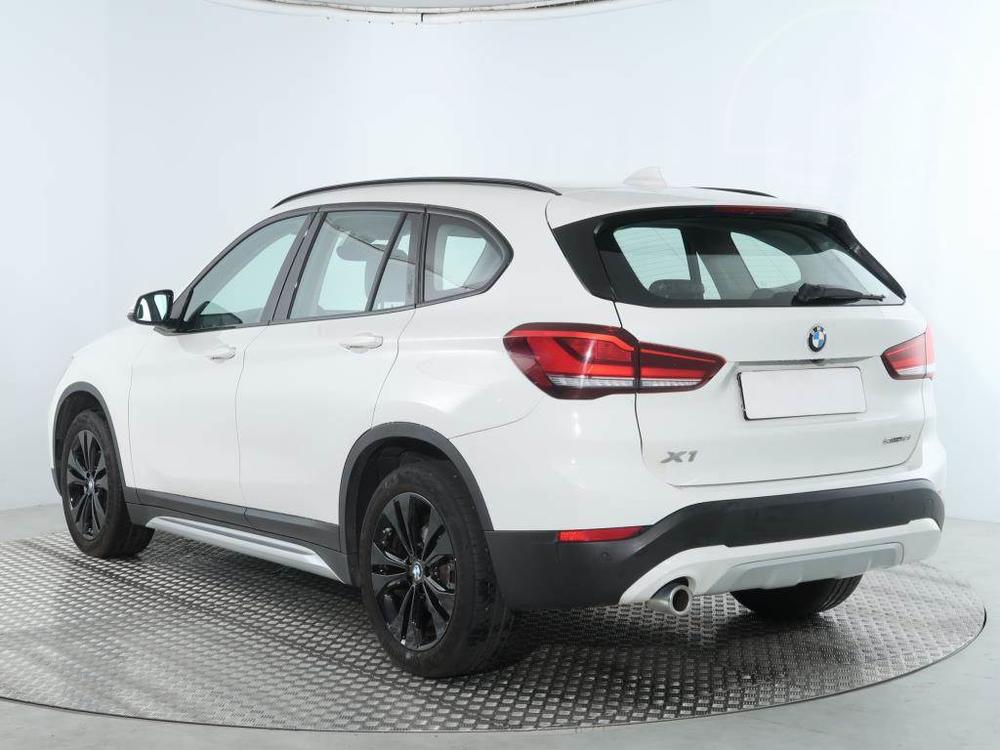 BMW X1 sDrive18i, Premium, Automat