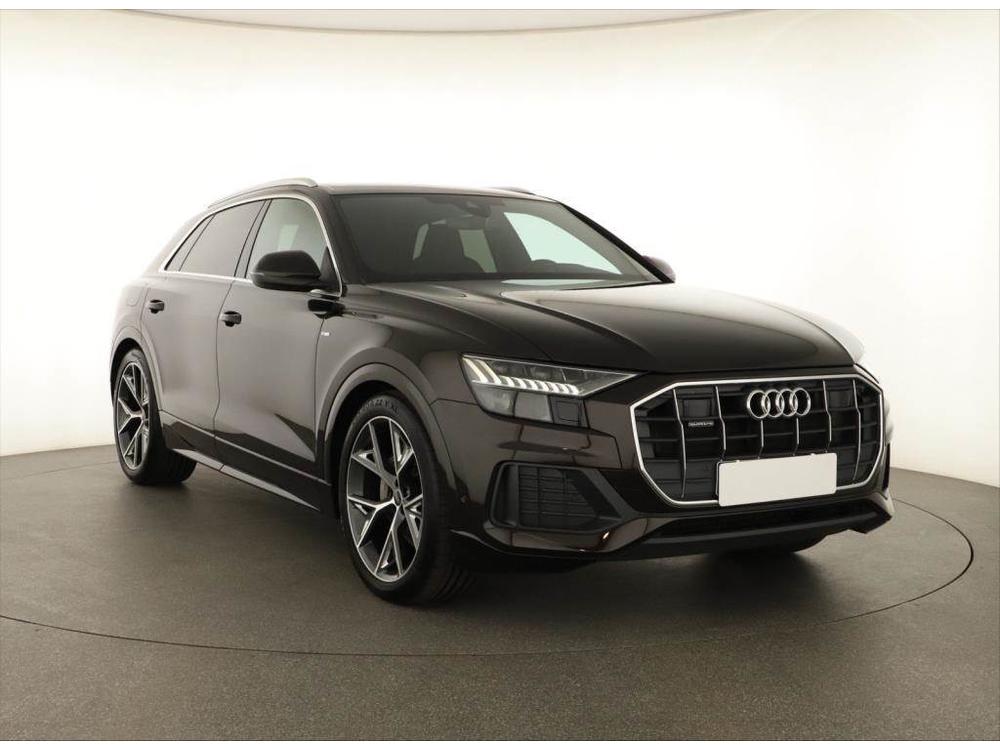 Prodm Audi Q8 50 TDI, S-line, Q8,Full led