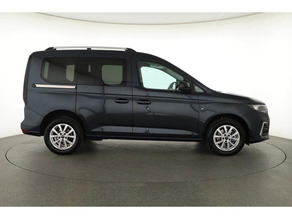 Ford Tourneo 1.5 EcoBoost, Titanium