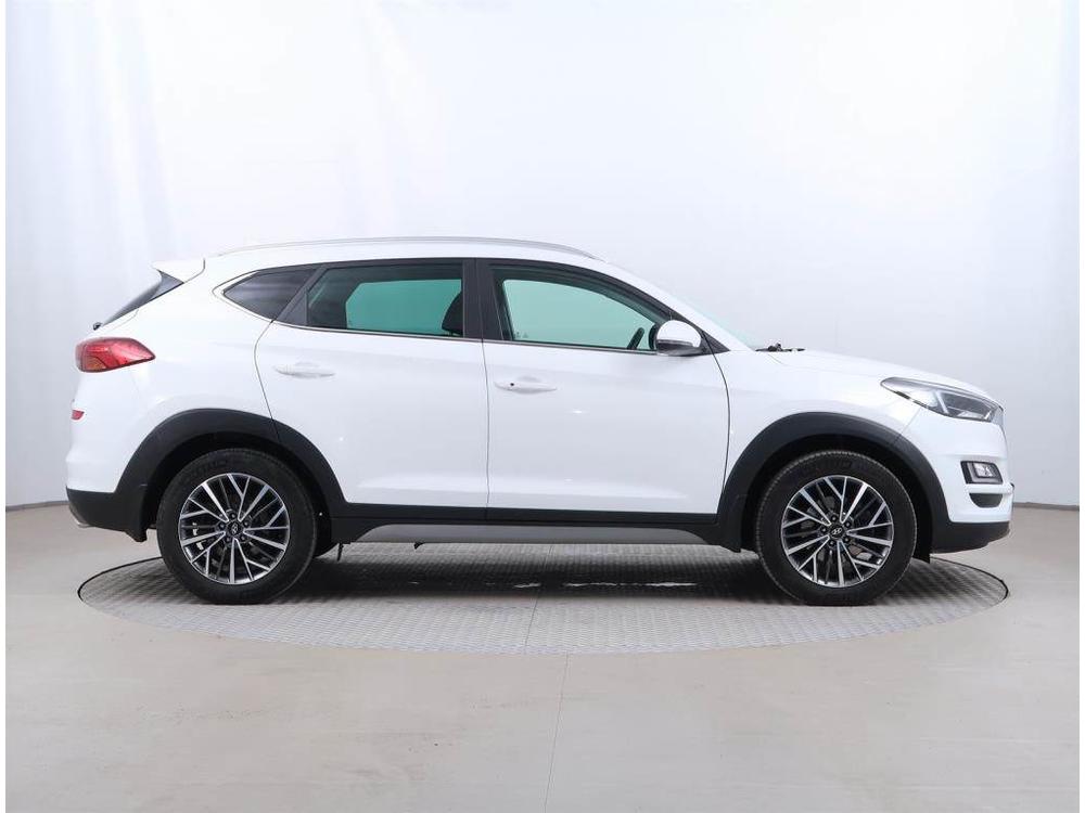 Hyundai Tucson 1.6 CRDi, Adventure, NOV CENA