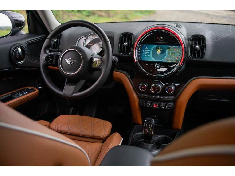 Mini Cooper Cooper, ALL4 Paket, Navigace