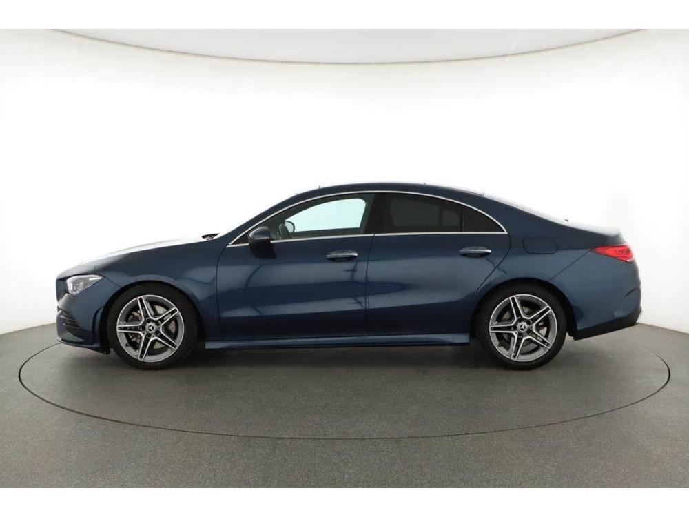 Mercedes-Benz CLA 200, AMG Paket