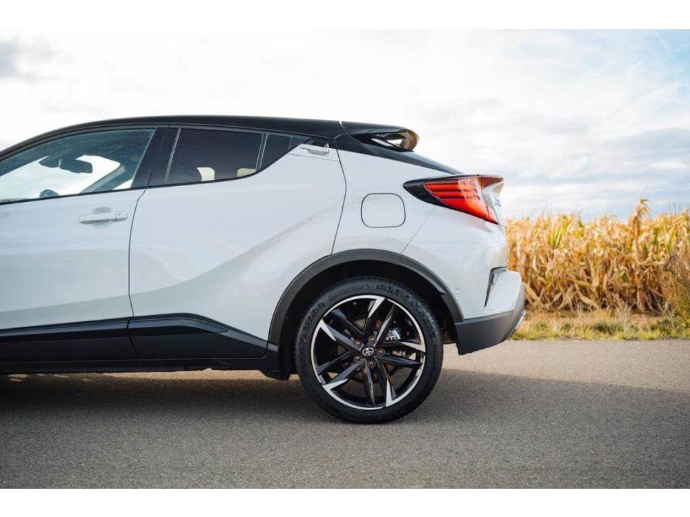 Toyota C-HR 1.8 Hybrid, GR Sport, Automat