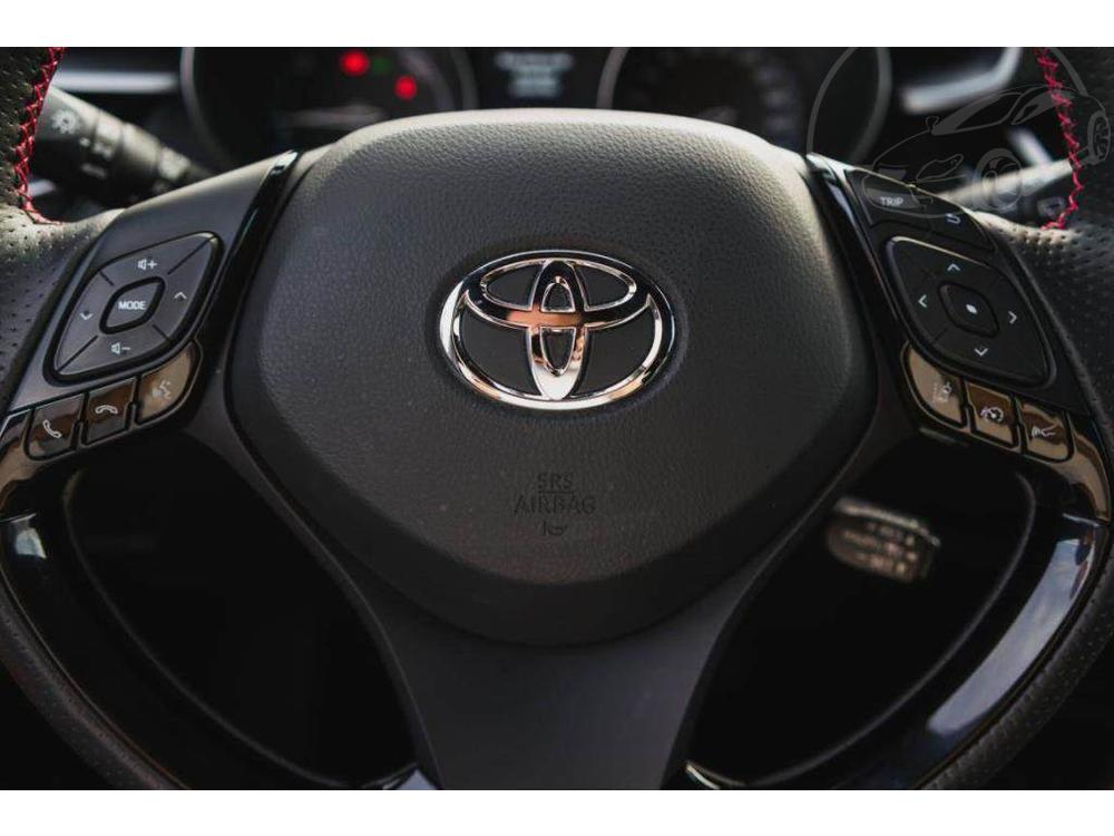 Toyota C-HR 1.8 Hybrid, GR Sport, Automat