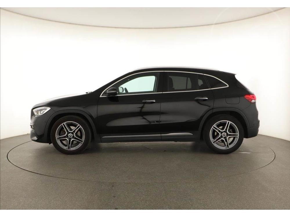 Mercedes-Benz GLA  200d, AMG Line