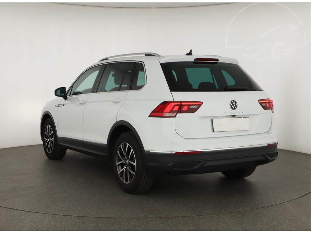 Volkswagen Tiguan 1.5 TSI, Life, Automat, R