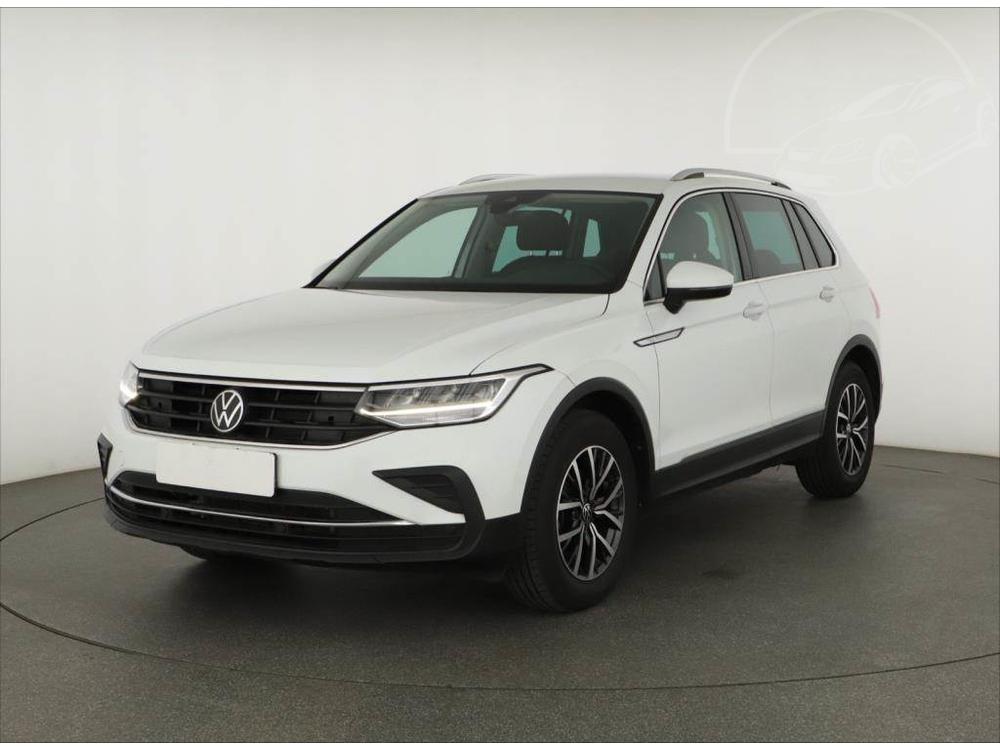 Volkswagen Tiguan 1.5 TSI, Life, Automat, R