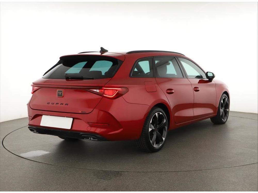 Cupra Leon 1.5 eTSI, Automat, R,2.maj