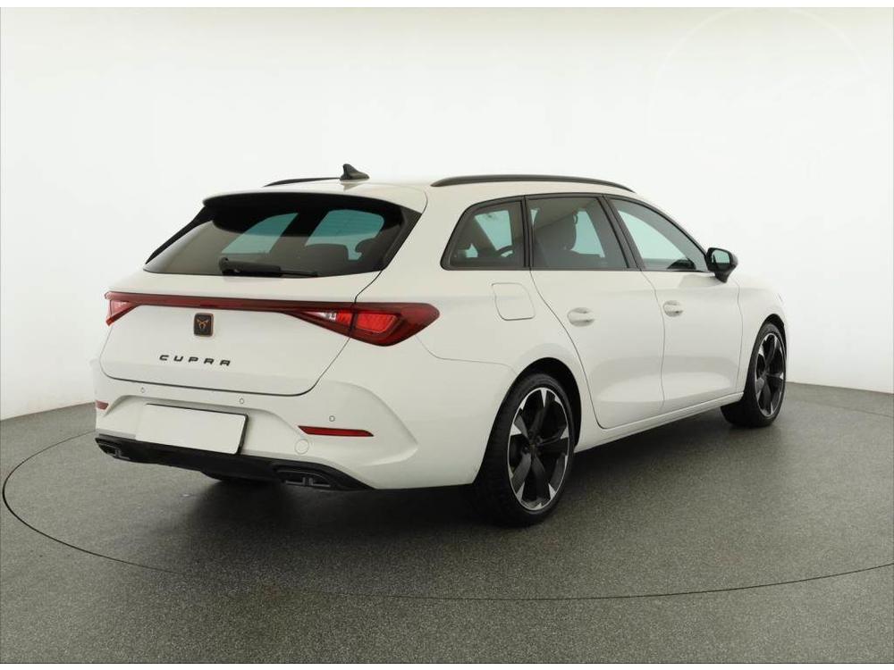 Cupra Leon 1.5 eTSI, Automat, R,1.maj