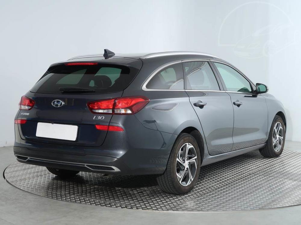 Hyundai i30 1.0 T-GDI, Automat, R,2.maj