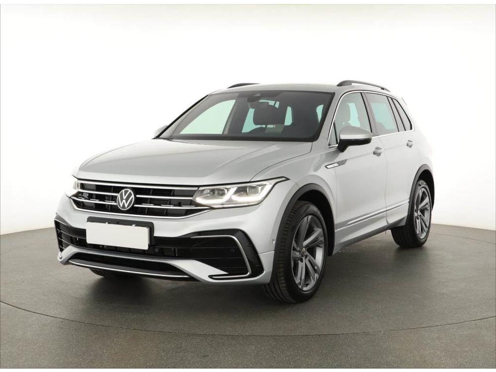 Volkswagen Tiguan 2.0 TDI, R-Line, 1.MAJ,R