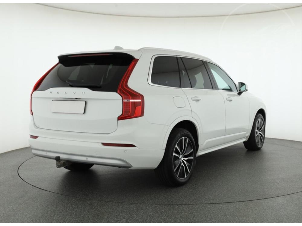 Volvo XC90 B5 AWD