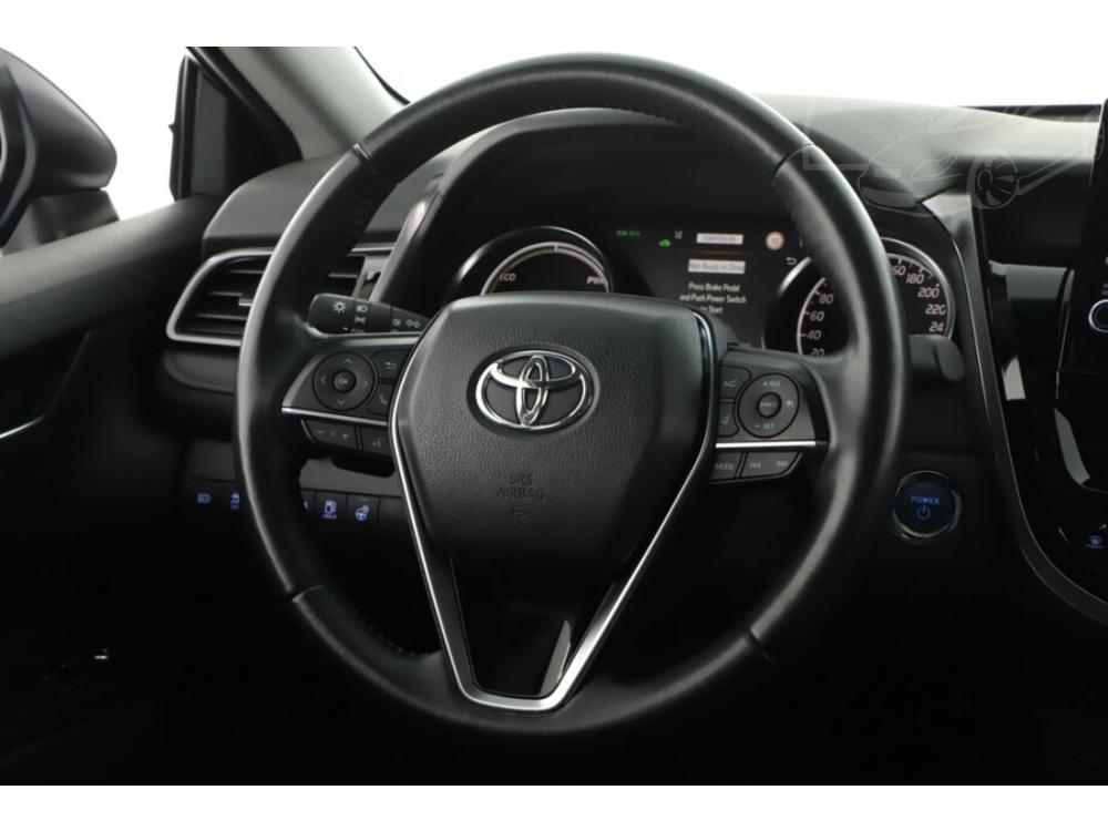 Toyota Camry 2.5 Hybrid, R,DPH