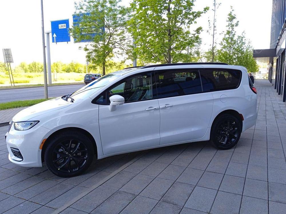 Chrysler Pacifica Limited S AWD