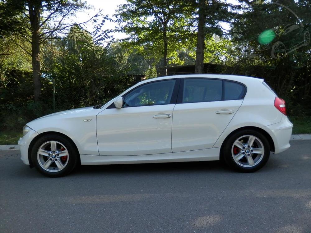 BMW 116 i, Xenon, dualklima, nov r