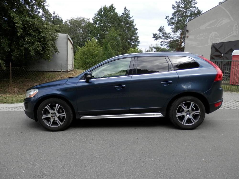 Volvo XC60 2,4 D5 AWD Summum, Panorama, K