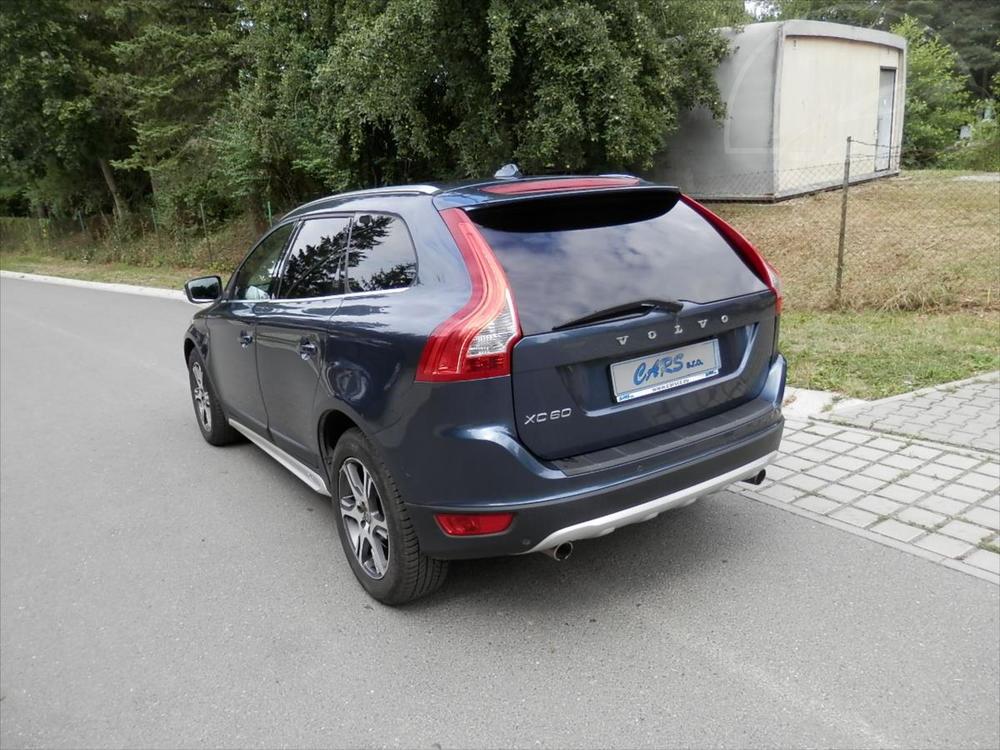 Volvo XC60 2,4 D5 AWD Summum, Panorama, K