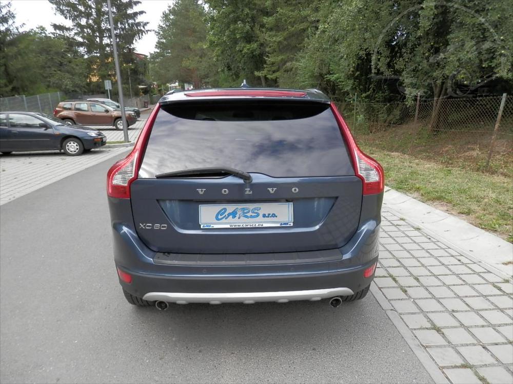 Volvo XC60 2,4 D5 AWD Summum, Panorama, K