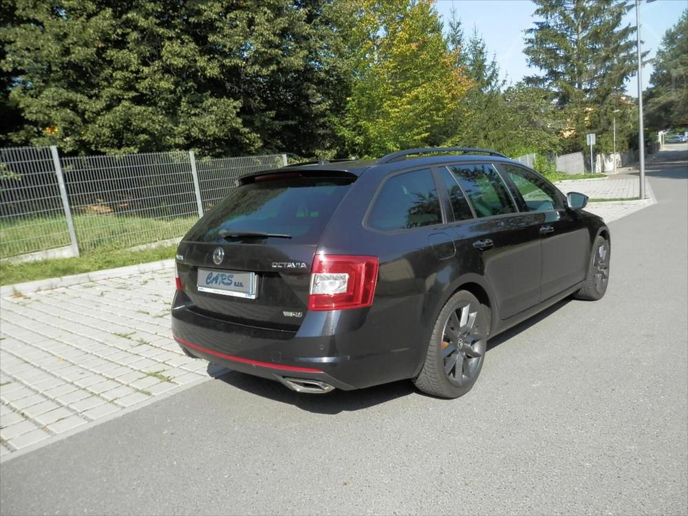 koda Octavia 2,0 TDi RS Challenge, Aktiv, N