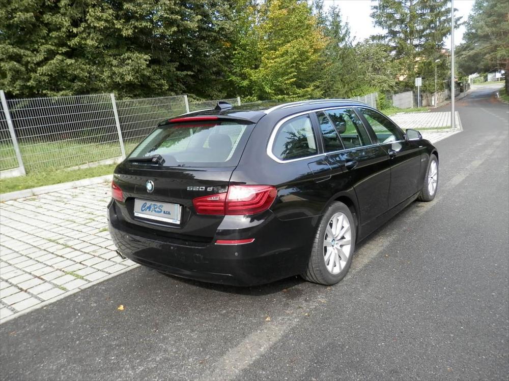 BMW 520 d xDrive, Navi, Xenon, 1.ma