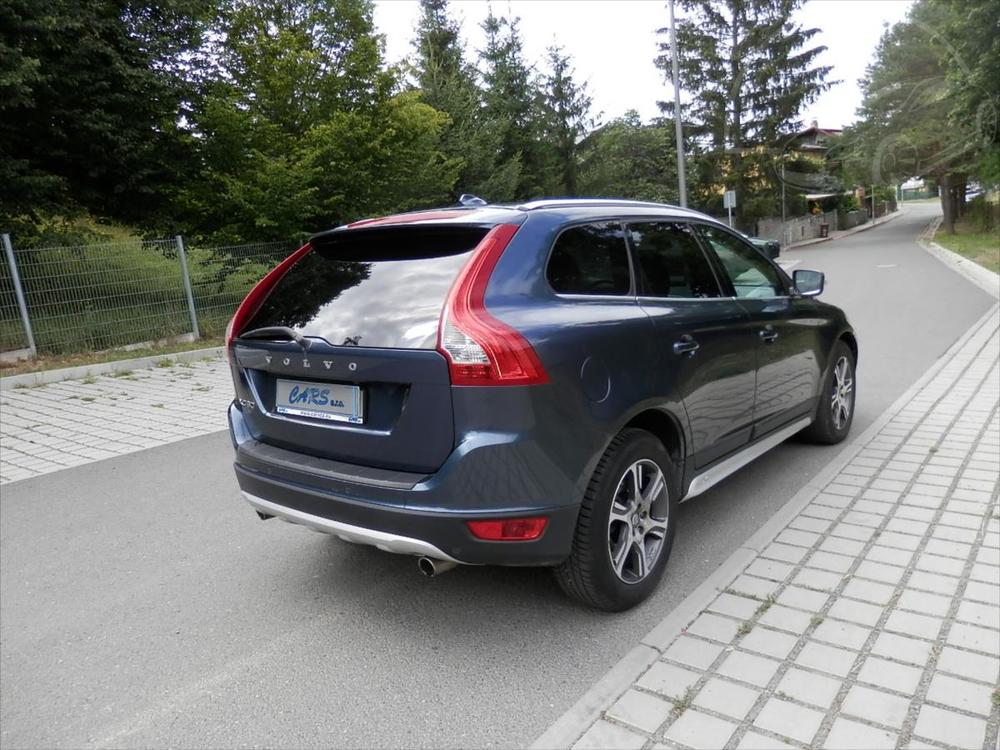 Volvo XC60 2,4 D5 AWD Summum, Panorama, K