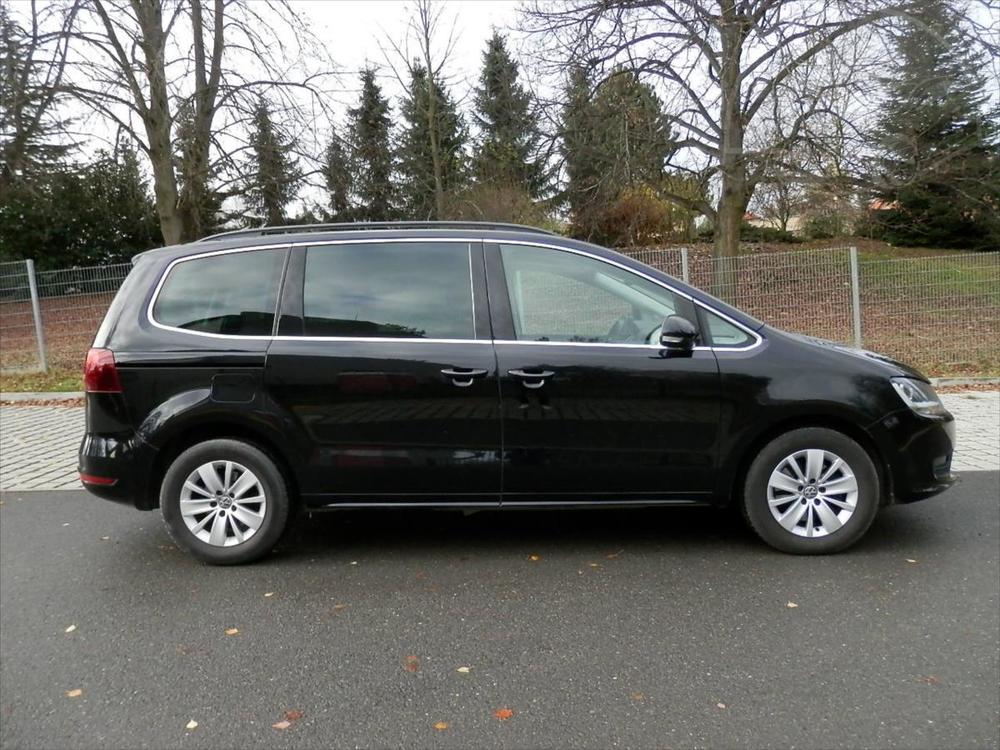 Volkswagen Sharan 2,0 TDi 110Kw, Comfort, Navi,