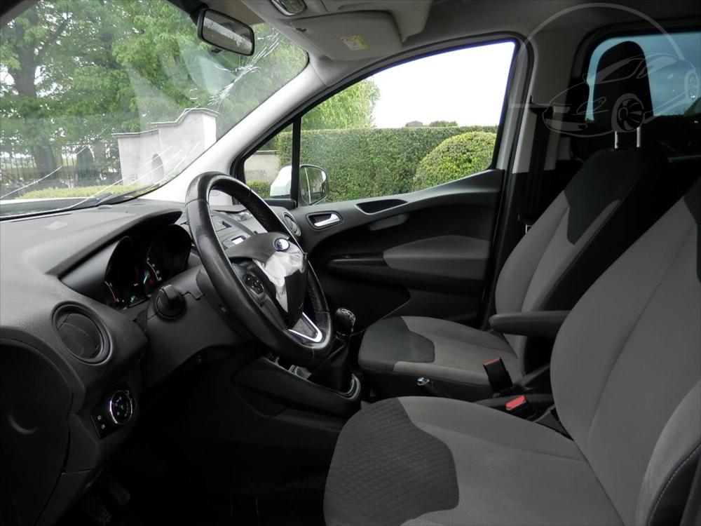 Ford Tourneo Courier 1,5 TDCi, 5mst, Klima, Pojzd