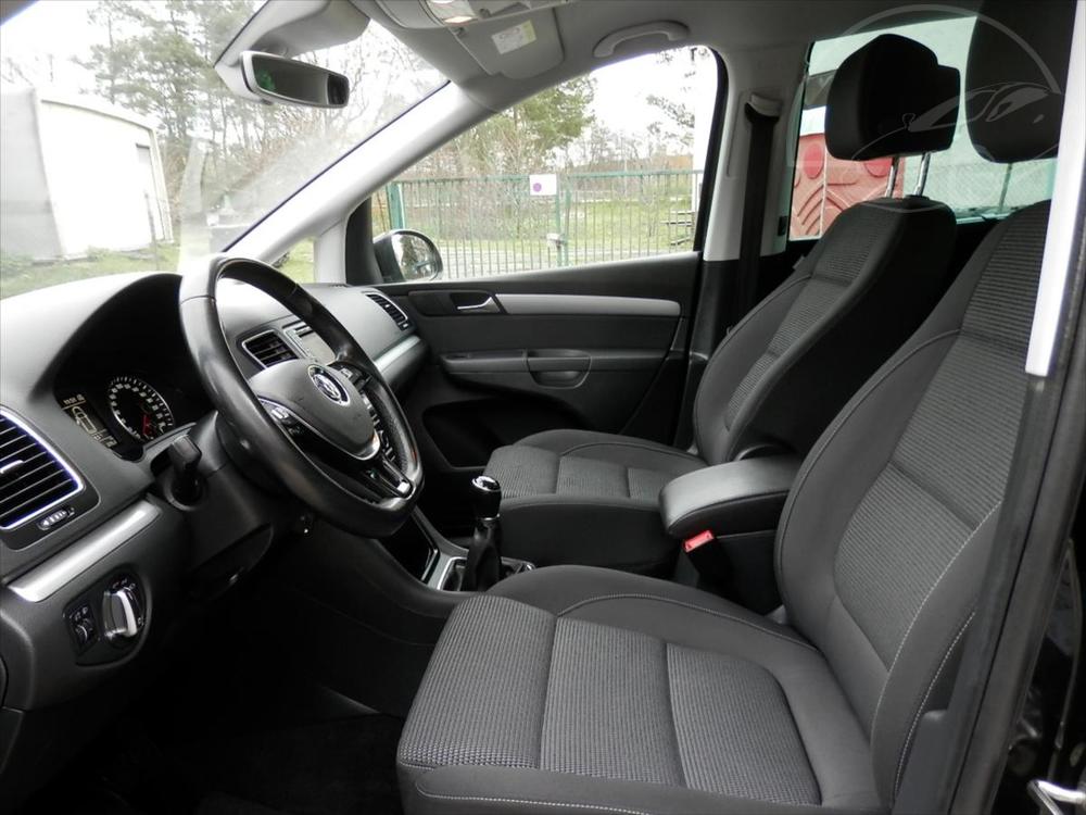 Volkswagen Sharan 2,0 TDi 110Kw, Comfort, Navi,