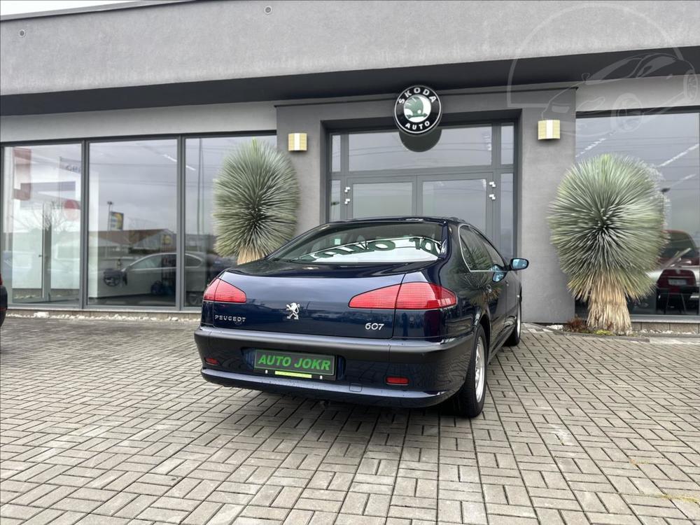 Peugeot 607 2,2   HDI 98kW 1.MAJITEL TOP S